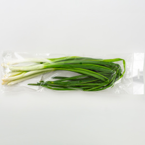 Лук зеленый 100 гр